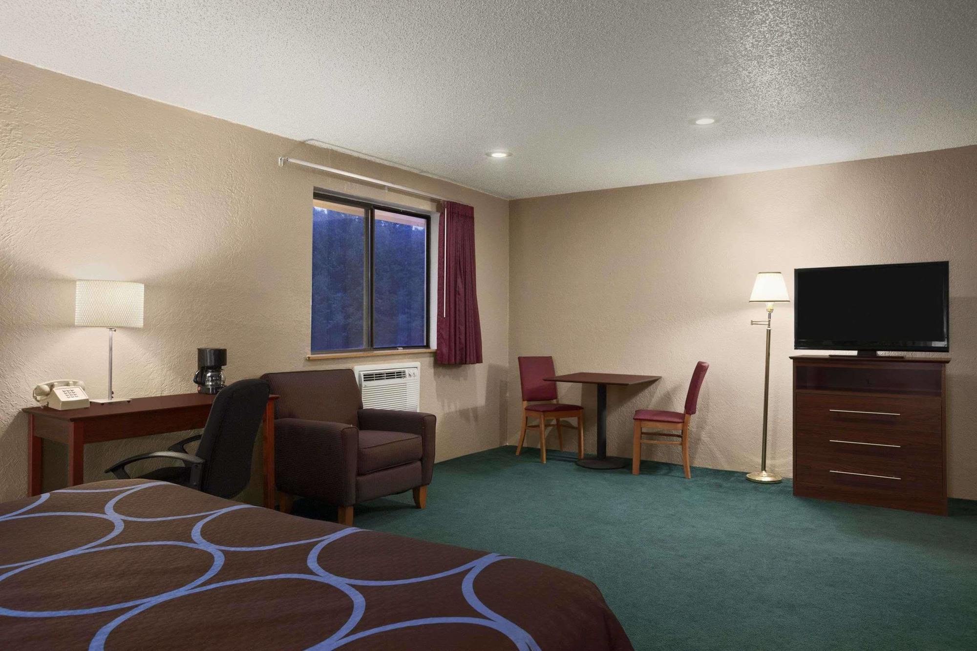 Motel Super 8 By Wyndham Dubuque Exterior foto